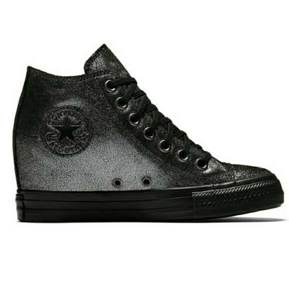 wedge chucks